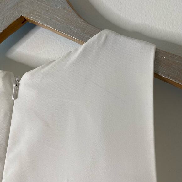 IEENA for MAC DUGGAL White Layered Tulle Chiffon Wedding Ball Gown Size 2 - Picture 13 of 16